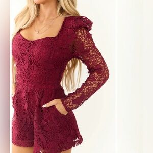 New Flying Tomato Burgundy Lace Puff Shoulder Romper